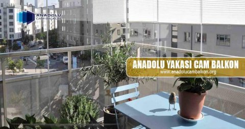 Anadolu Yakası Cam Balkon